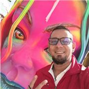 El profesor de ética y valores fomenta el desarrollo personal de cada estudiante, fortalece las habilidades sociales que requieren las nuevas sociedades, partiendo desde la formación humana, inclusiva y ambiental